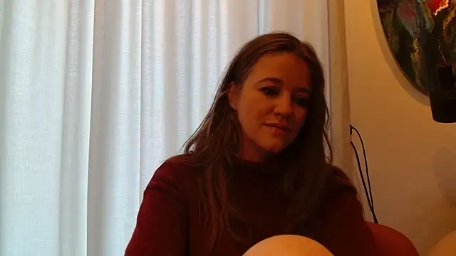 Neonstar online show from December 15, 10:07 am