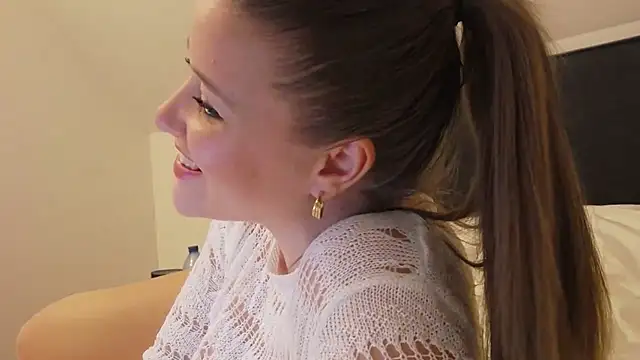 Neonstar online show from March 15, 11:29 am