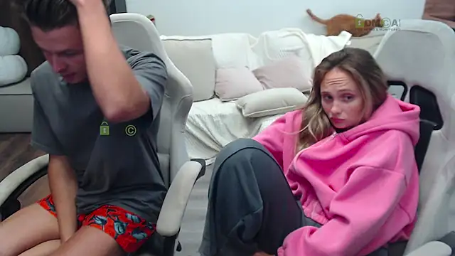 Snapshot of Sunny-Girl1 chatting on September 30, 7:41 pm Sunny-Girl1 online show from September 30, 7:41 pm