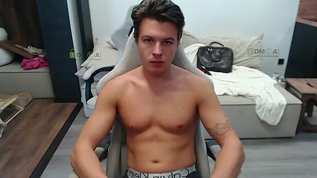 Snapshot of Sunny-Girl1 chatting on October 21, 6:36 am Sunny-Girl1 online show from October 21, 6:36 am