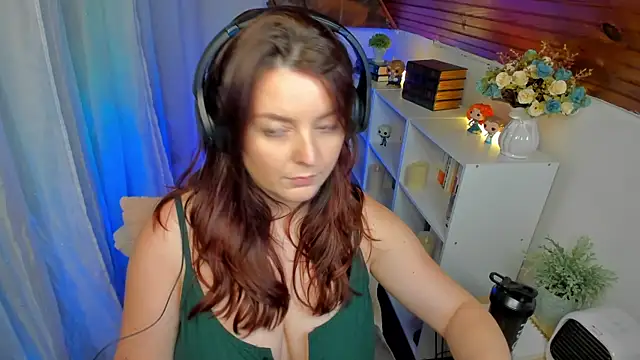 ErinMarshall online show from January 29, 4:41 pm