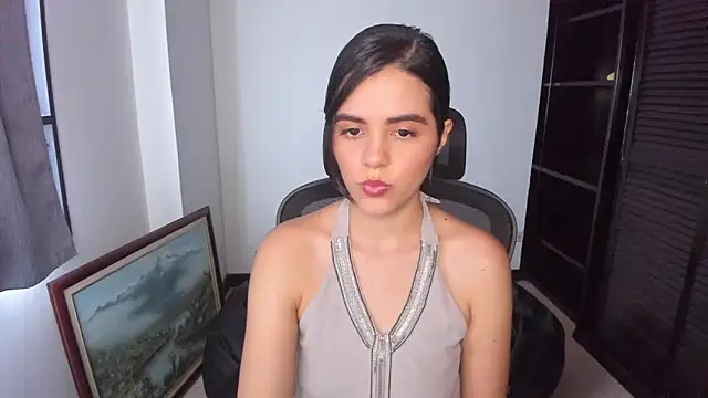 Snapshot of mia_collins_x chatting on October 22, 9:03 pm mia collins x online show from October 22, 9:03 pm