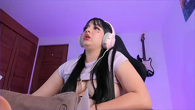 Elle online show from March 17, 1:24 am