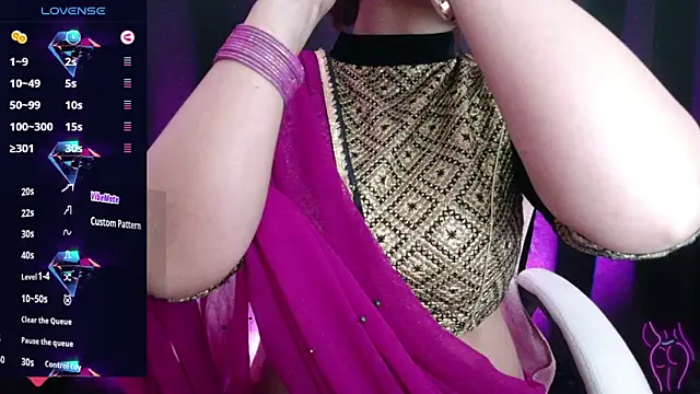 Snapshot of DesiZoya chatting on February 8, 4:25 pm DesiZoya online show from February 8, 4:25 pm