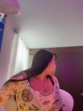 Naiara sex online show from November 28, 12:41 pm