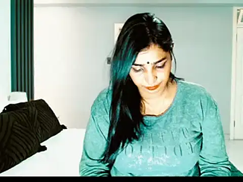 Snapshot of apishkagalmon chatting on October 17, 8:11 pm apishkagalmon online show from October 17, 8:11 pm