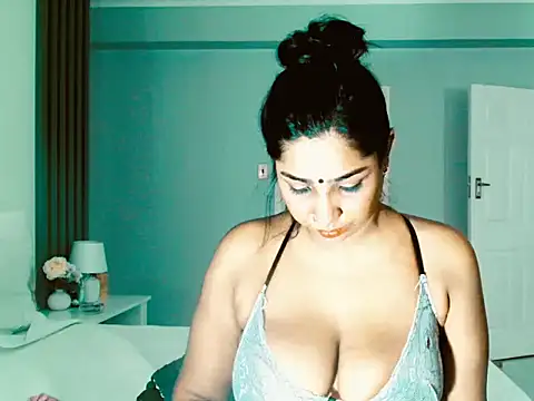 apishkagalmon online show from March 30, 8:04 am