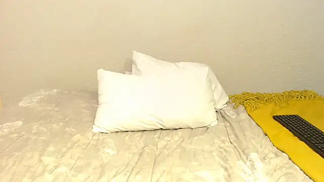 zandile online show from October 19, 4:51 pm