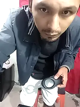 Sirius 5 online show from March 12, 3:13 am