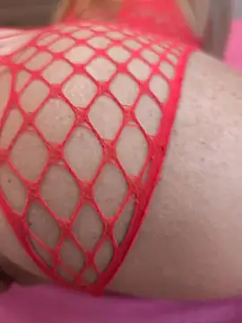 Snapshot of Bull8 chatting on November 6, 1:45 pm Bull8 online show from November 6, 1:45 pm