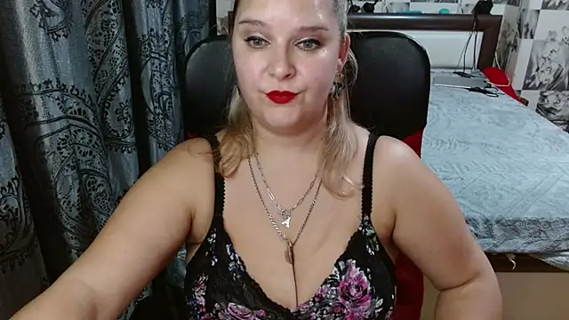 Boolochka online show from December 3, 8:18 pm