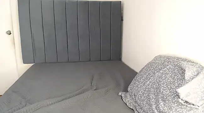 Chanelsexyy online show from February 24, 7:30 pm