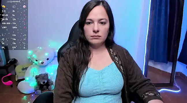 Snapshot of angelaagomez chatting on February 1, 1:55 am angelaagomez online show from February 1, 1:55 am