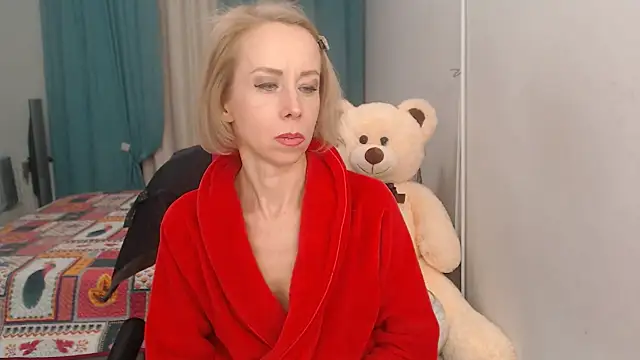 LuxuryNika online show from January 12, 6:49 pm