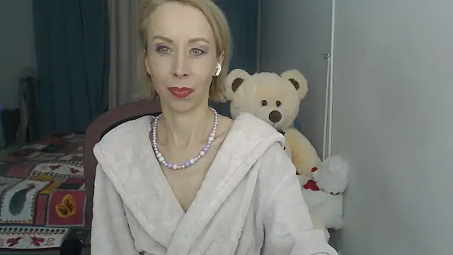 LuxuryNika online show from January 21, 2:59 pm