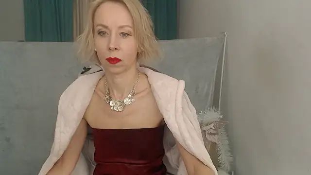 LuxuryNika online show from January 13, 5:29 pm