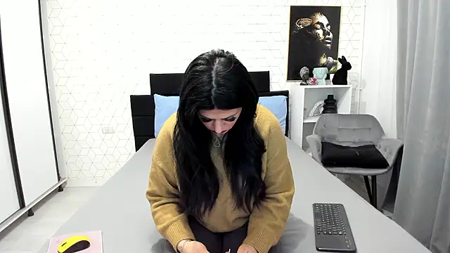 Heidix online show from February 13, 3:57 am