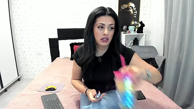 Heidix online show from April 16, 3:35 pm