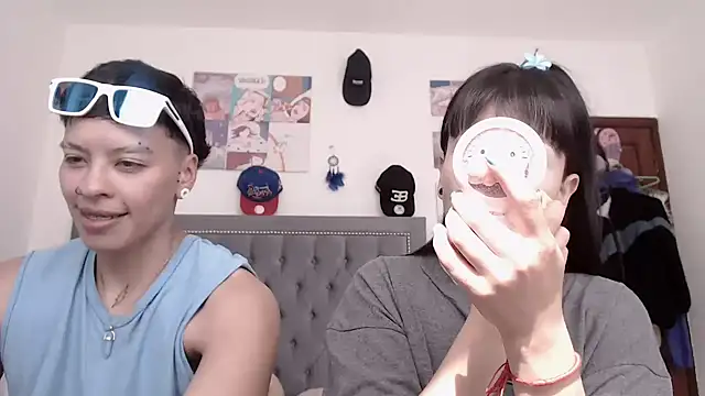 Snapshot of dulce_maria_x chatting on January 18, 7:26 pm dulce maria x online show from January 18, 7:26 pm