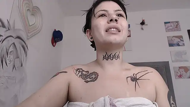 Snapshot of dulce_maria_x chatting on March 21, 4:18 pm dulce maria x online show from March 21, 4:18 pm