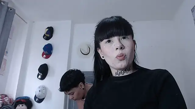 Snapshot of dulce_maria_x chatting on September 27, 11:48 am dulce maria x online show from September 27, 11:48 am