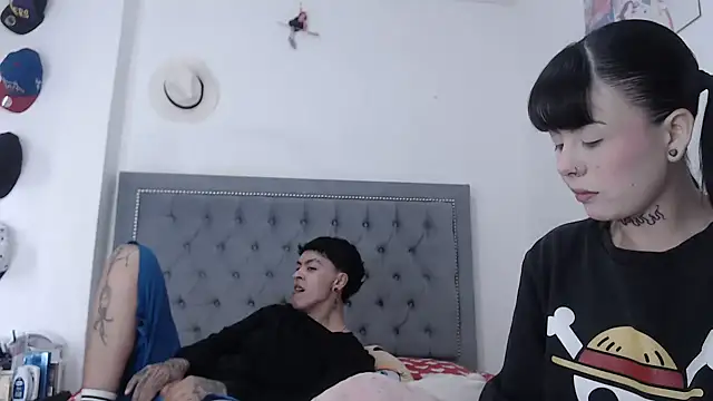 Snapshot of dulce_maria_x chatting on September 28, 11:37 am dulce maria x online show from September 28, 11:37 am