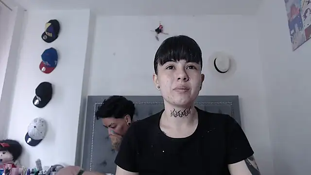 Snapshot of dulce_maria_x chatting on October 7, 12:35 pm dulce maria x online show from October 7, 12:35 pm