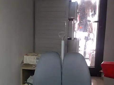 Snapshot of Bigg_Pussyy_Catt chatting on January 2, 5:14 am Bigg Pussyy Catt online show from January 2, 5:14 am