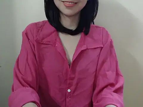 Snapshot of Bigg_Pussyy_Catt chatting on February 2, 10:24 am Bigg Pussyy Catt online show from February 2, 10:24 am