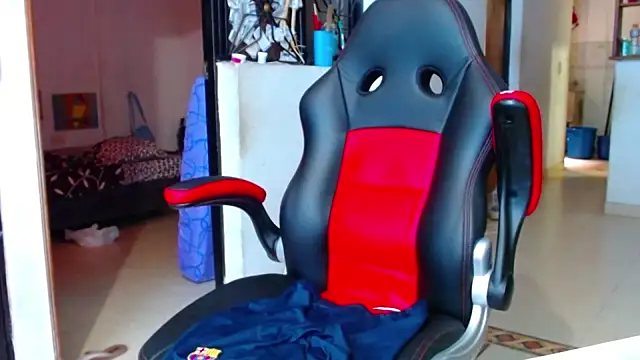 Lion Grrr online show from October 1, 7:42 pm