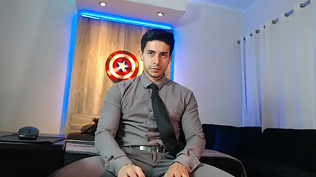 Snapshot of Andrew_4_ chatting on December 3, 6:26 am Andrew 4 online show from December 3, 6:26 am