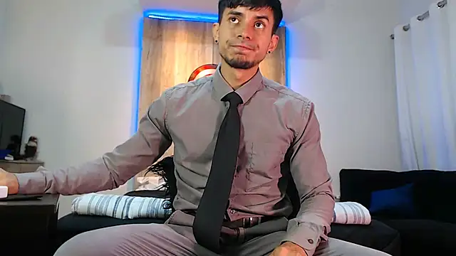 Snapshot of Andrew_4_ chatting on February 8, 2:04 am Andrew 4 online show from February 8, 2:04 am