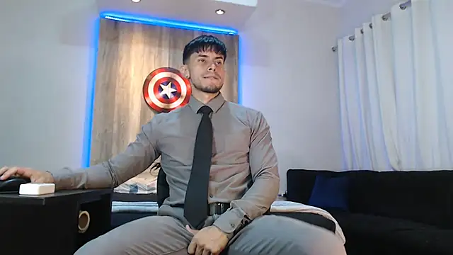 Snapshot of Andrew_4_ chatting on February 18, 2:27 am Andrew 4 online show from February 18, 2:27 am