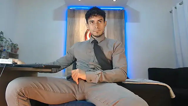 Snapshot of Andrew_4_ chatting on November 14, 1:48 am Andrew 4 online show from November 14, 1:48 am