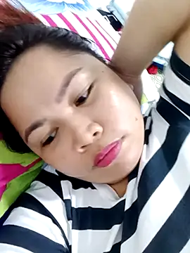 XXLorie 02 online show from March 4, 3:55 am