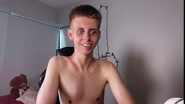 Snapshot of vladdymeow chatting on January 3, 8:01 pm vladdymeow online show from January 3, 8:01 pm