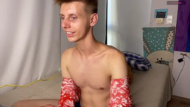 Snapshot of vladdymeow chatting on March 17, 8:51 pm vladdymeow online show from March 17, 8:51 pm