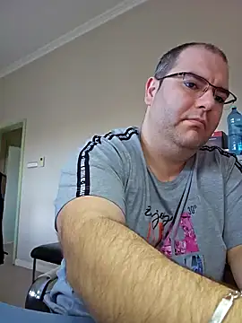 Andrew1900529 online show from January 28, 12:22 pm