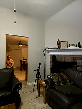 Snapshot of Fathero1time chatting on October 17, 11:46 am Fathero1time online show from October 17, 11:46 am