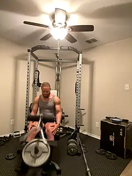 Snapshot of Fathero1time chatting on October 27, 11:47 am Fathero1time online show from October 27, 11:47 am