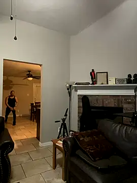 Snapshot of Fathero1time chatting on October 31, 12:06 pm Fathero1time online show from October 31, 12:06 pm