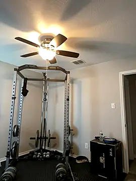 Snapshot of Fathero1time chatting on November 8, 4:51 pm Fathero1time online show from November 8, 4:51 pm