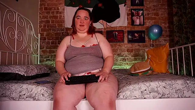 Evelively online show from October 2, 3:46 am