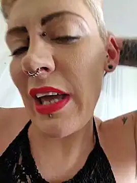 PinkTheHawk online show from December 8, 2:07 am