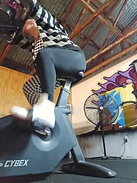 PinkTheHawk online show from October 18, 12:57 am