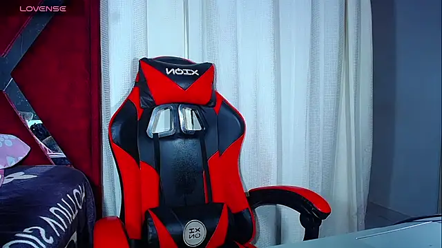 DanisaBrown online show from November 7, 2:17 pm