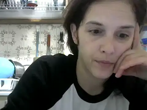 Snapshot of SexxyLety chatting on February 1, 9:08 pm SexxyLety online show from February 1, 9:08 pm