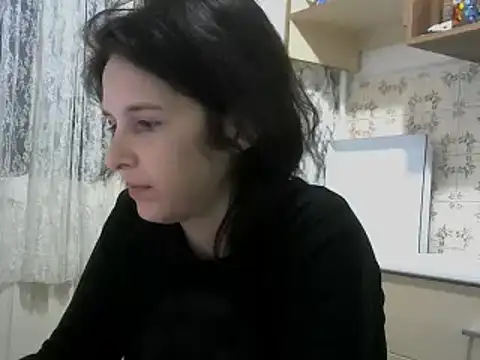 Snapshot of SexxyLety chatting on March 5, 8:42 pm SexxyLety online show from March 5, 8:42 pm