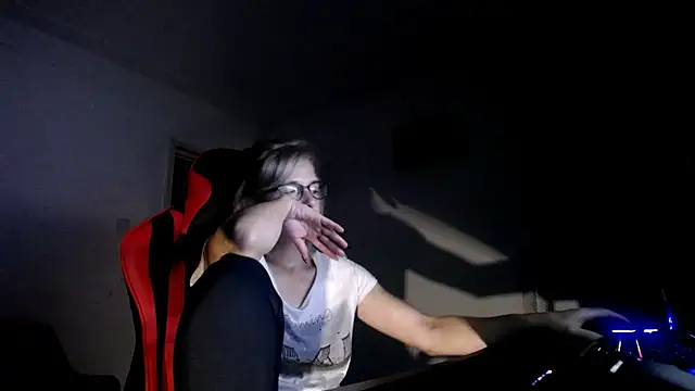 Snapshot of SexxyLety chatting on October 5, 8:07 pm SexxyLety online show from October 5, 8:07 pm