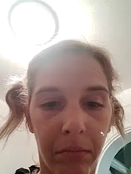 Snapshot of SexxyLety chatting on October 29, 4:31 pm SexxyLety online show from October 29, 4:31 pm